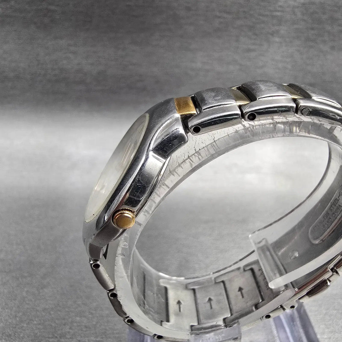 Seiko Watch Women 27mm White Dial Two Tone Round 7N00-0AD0 New Battery Vintage2