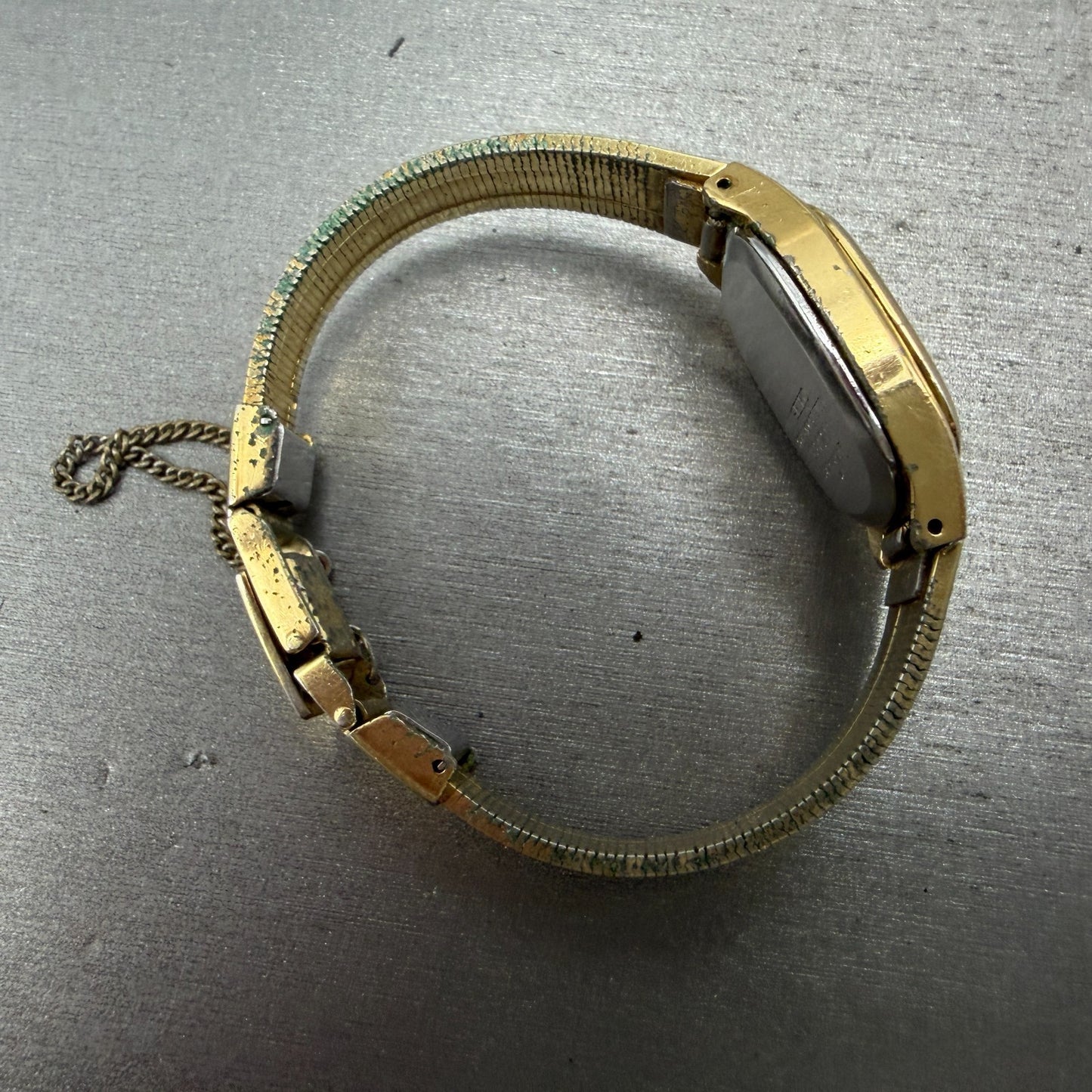 Seiko Watch Women 20mm Champagne Dial Gold Tone Oval 3421-5020 New Battery10