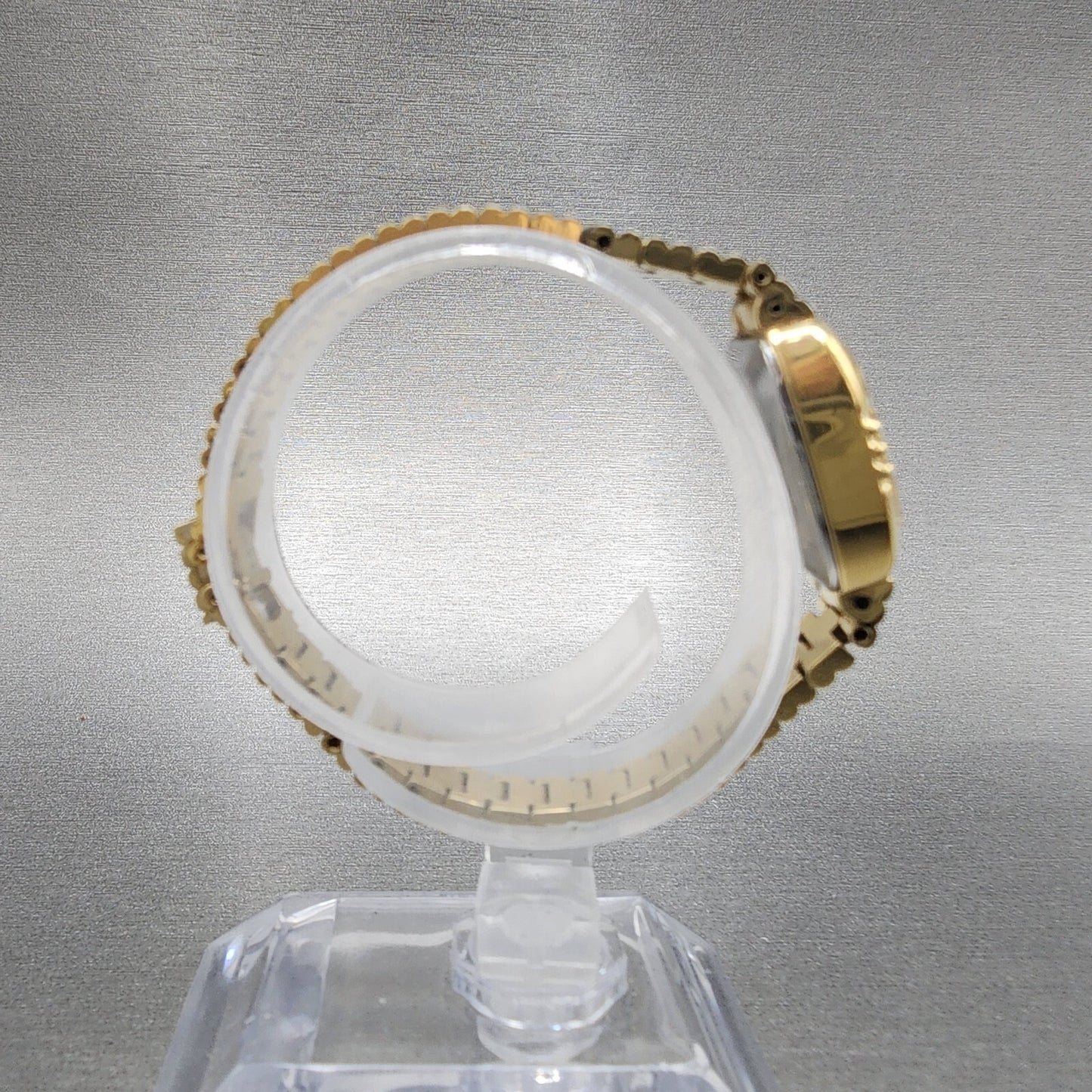 Seiko Tank Watch Women 18mm Black Dial Gold Tone Manual 114750 Runs8
