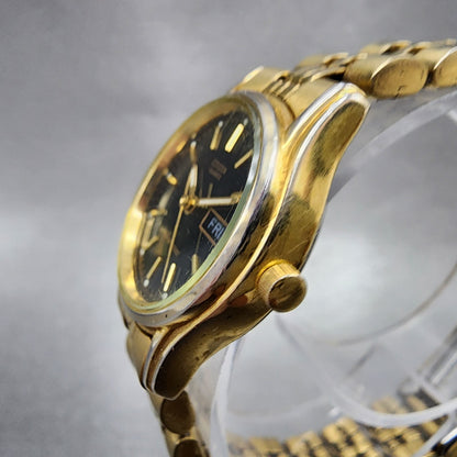 Citizen CQ Watch Women 23mm Black Dial Gold Tone Daydate 6000S38231 NewBattery2