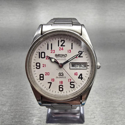 Seiko SQ Railroad Approved Watch Men 34mm White Dial Daydate 8223-8049 New Batt0