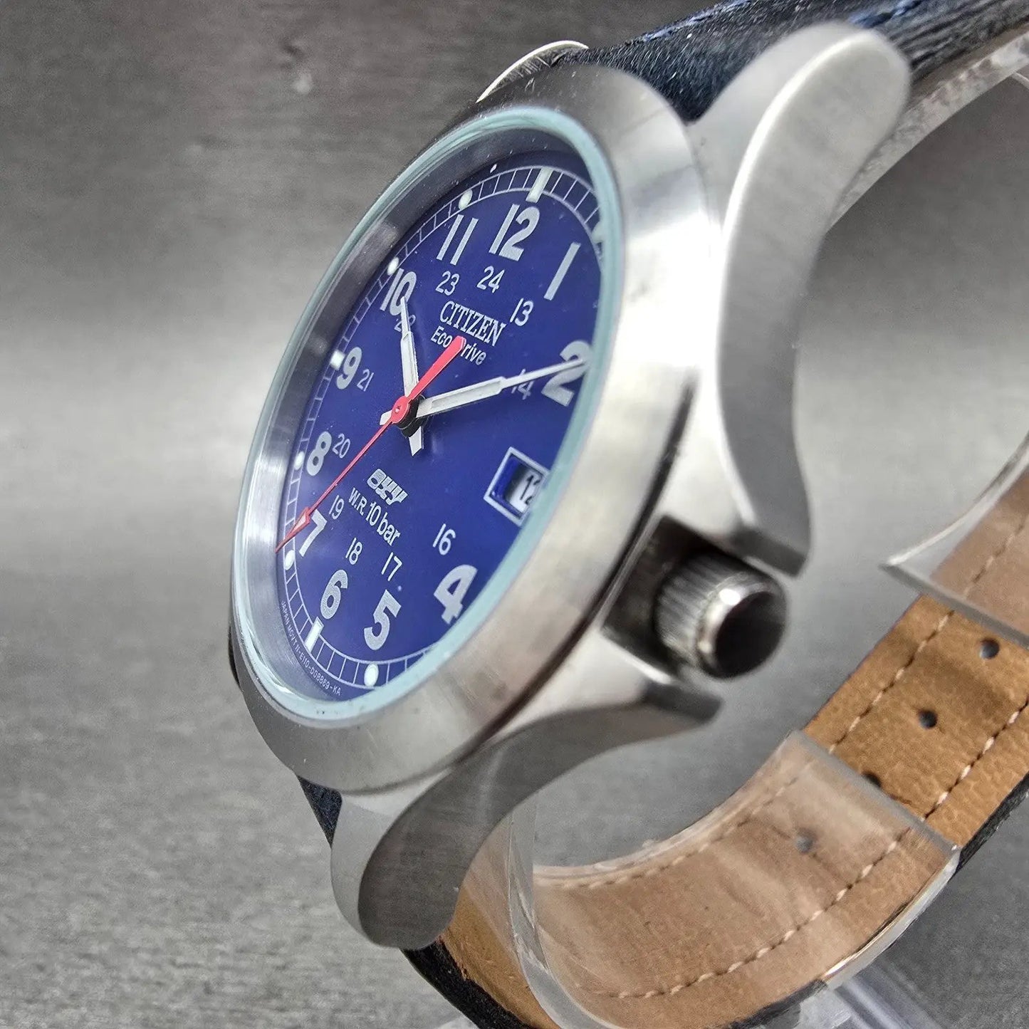 Citizen Eco-Drive Oxy Watch Men 36mm Blue Dial Silver Tone Date E110-S92685 Runs2