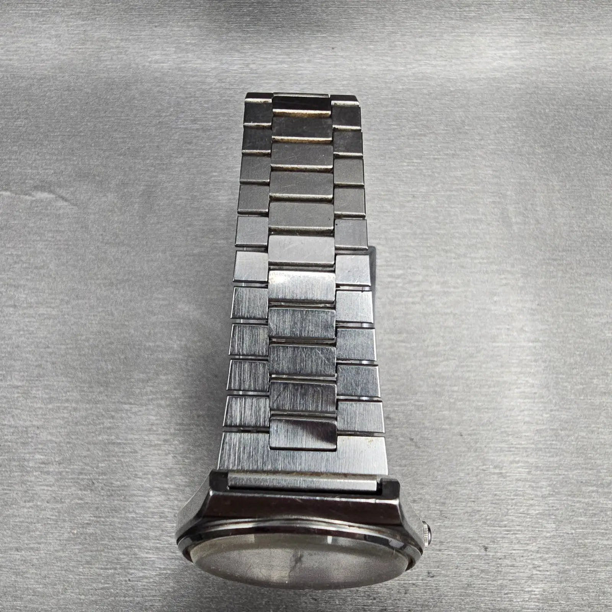 Seiko SQ Watch Men 35mm White Dial Silver Daydate Round 8223-8029 Chevron NewBat4