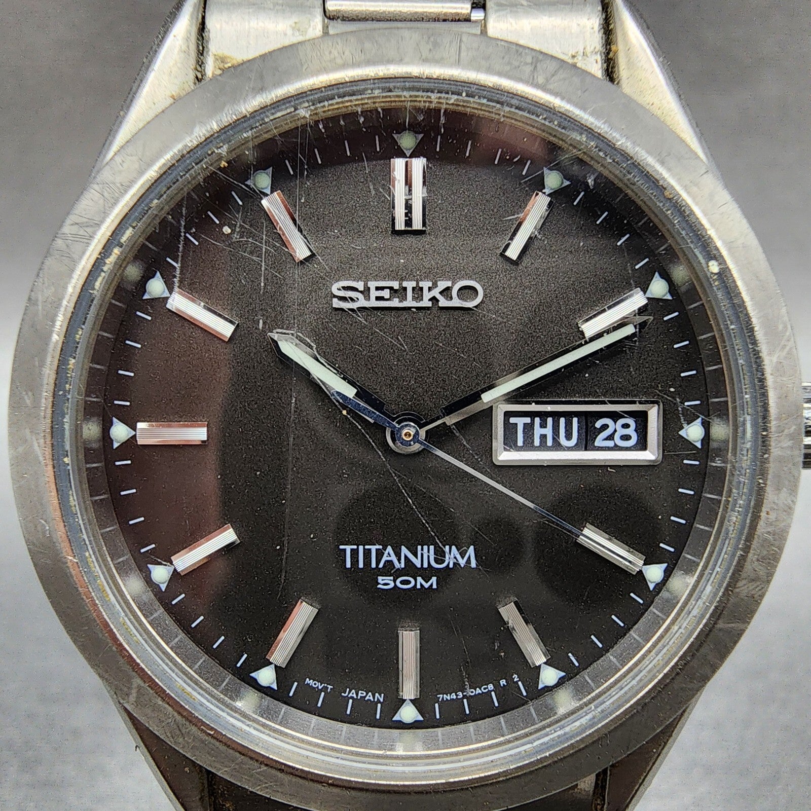 Seiko Watch Men 37mm Black Dial Titanium Daydate Round 7N430AB0 New Battery1