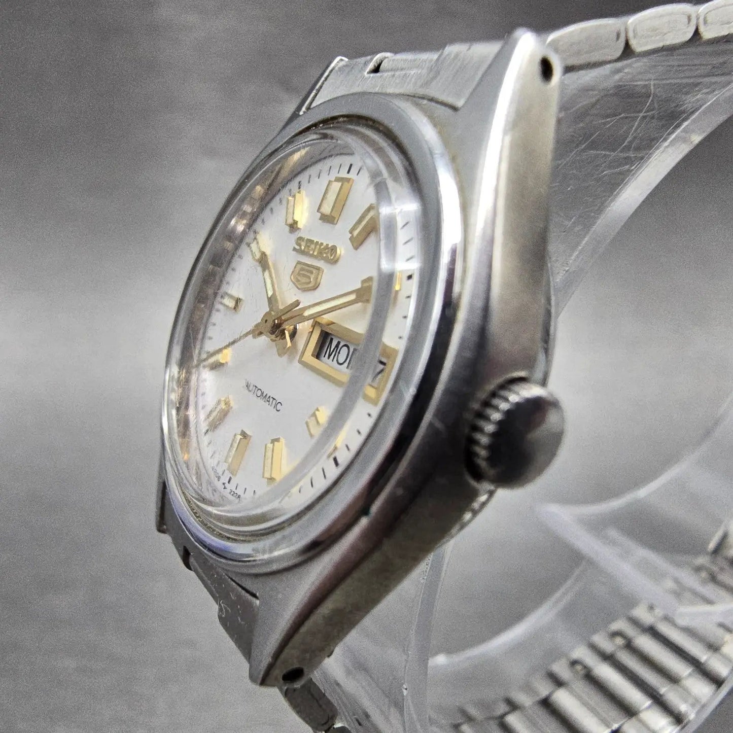 Seiko 5 Automatic Watch Women 25mm Silver Dial Silver Tone 4206-0410 New Battery2