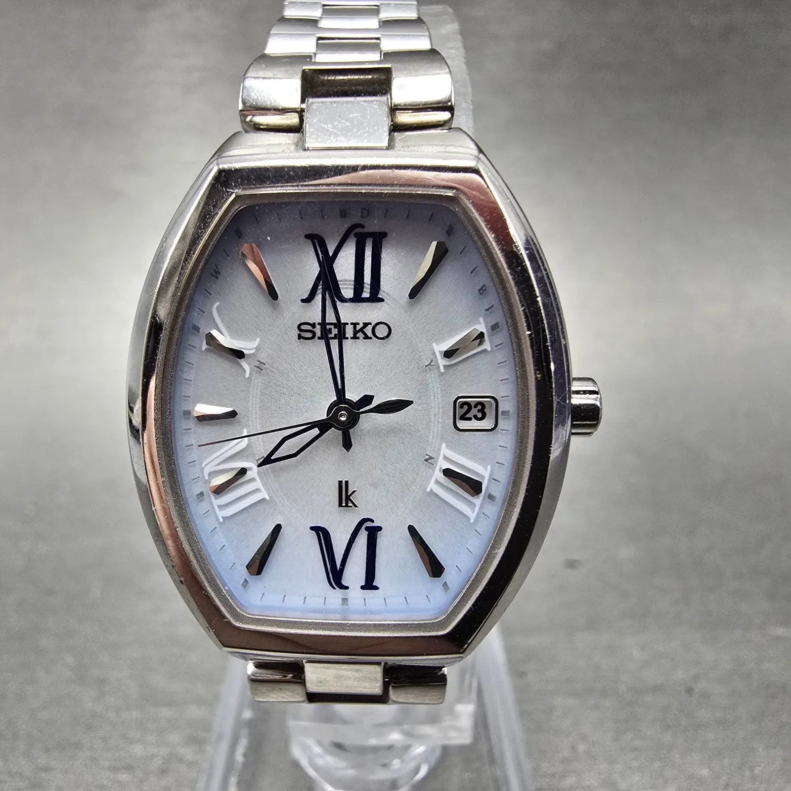 Seiko Lukia Atomic Solar Watch Women 26mm White Dial Silver Tone 1B22-0BY0 PARTS0