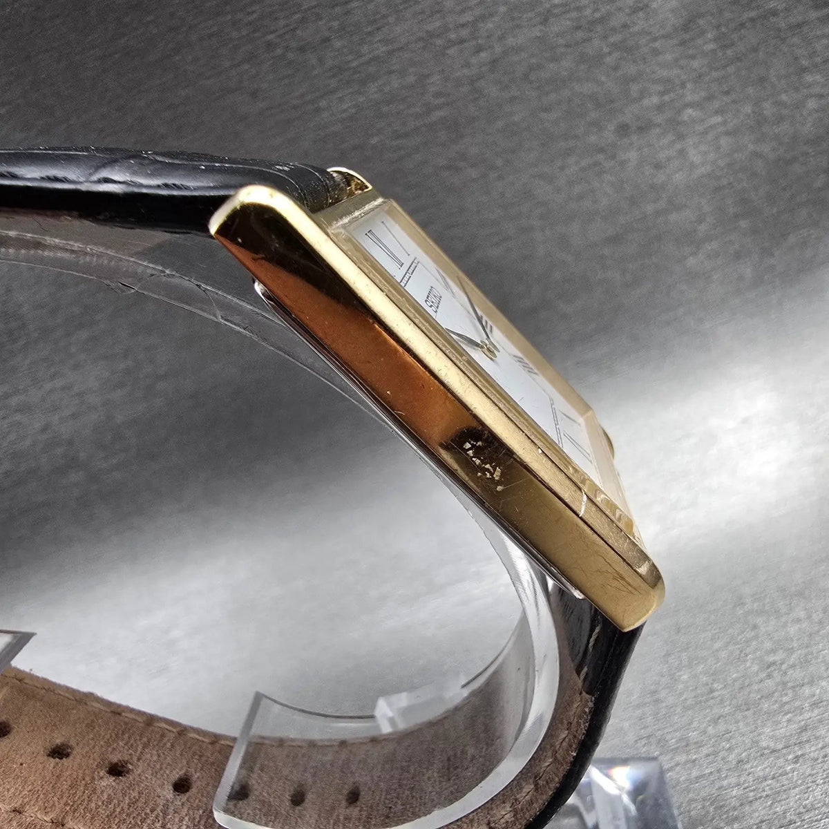 Seiko Tank Watch Men 28mm White Dial Gold Rectangle 4N30-00G0 New Battery3