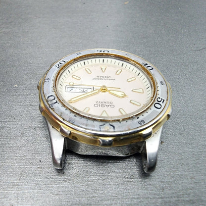 Casio Dive Watch Men 36mm White Dial Two Tone Daydate Round MD715 PARTS5