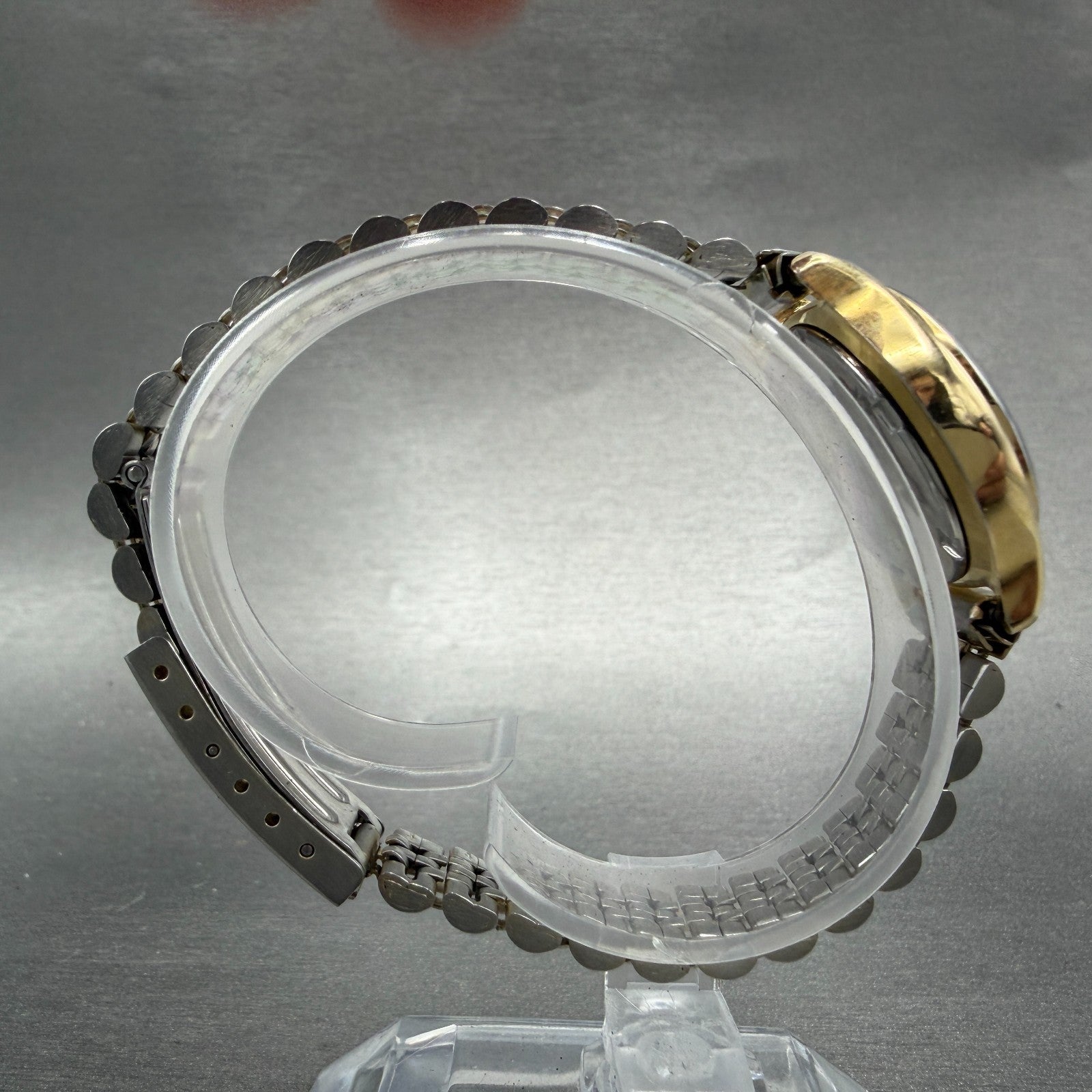Seiko SQ 100 Watch Women 28mm White Dial Gold Tone Date 7N82-0061 New Battery8