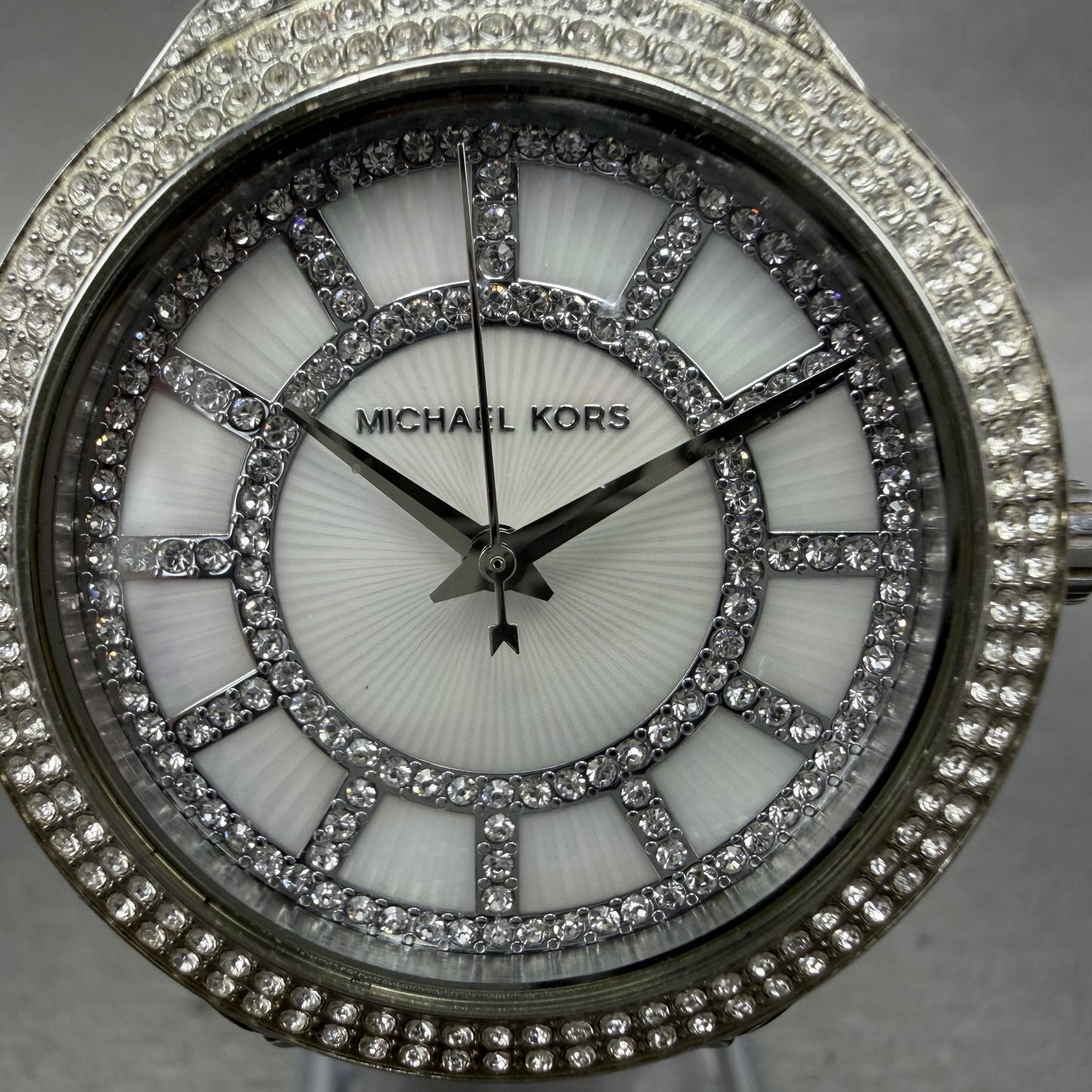 Michael Kors Kerry Watch Women 37mm MOP Dial Silver Tone Crystal Accent New Batt1