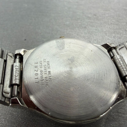 Seiko Watch Men 32mm Silver Dial Silver Tone Round 5Y31-8019 New Battery VTG9