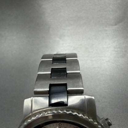 48018764