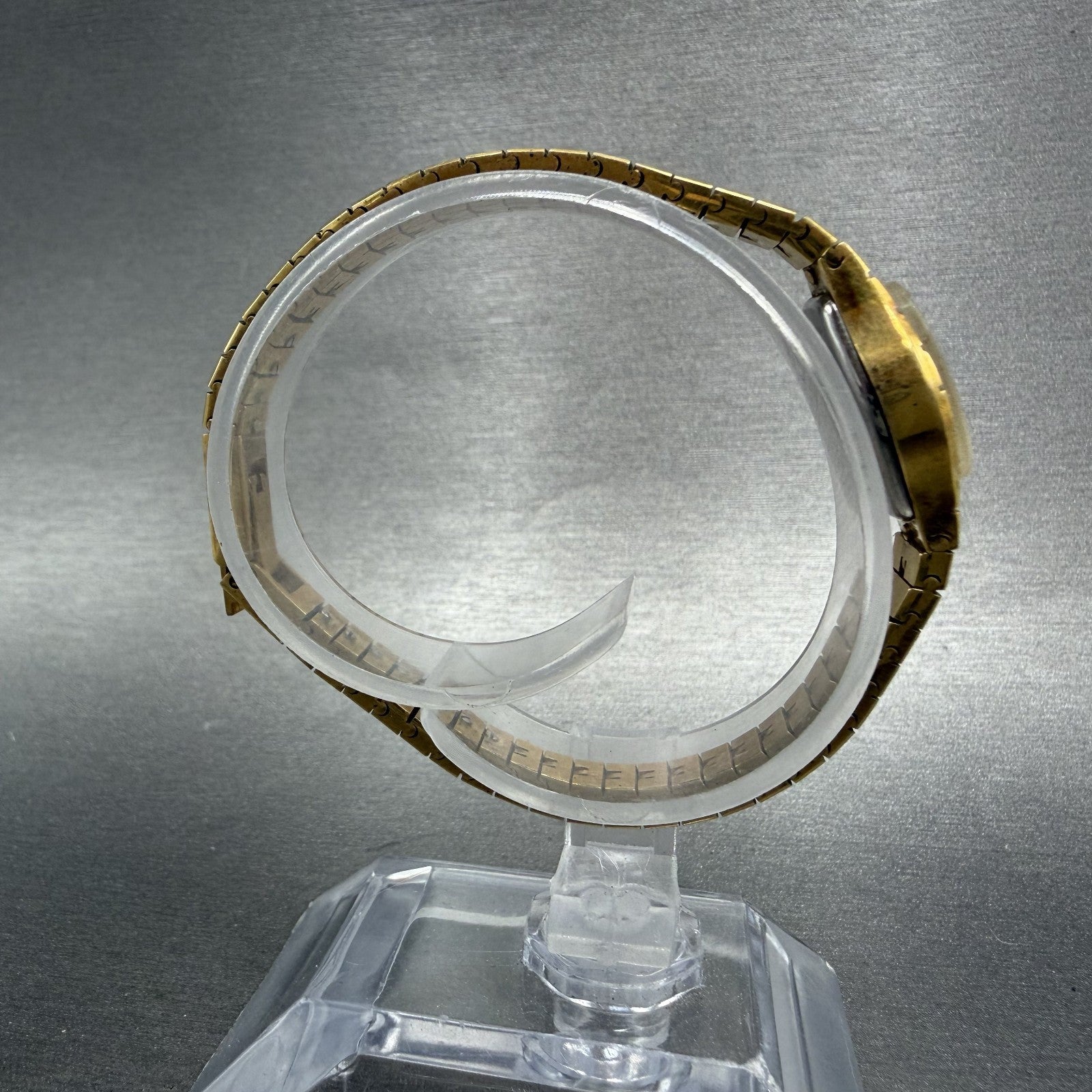 Hamilton Watch Women 16mm White Dial Gold Tone Oval New Battery Vintage8