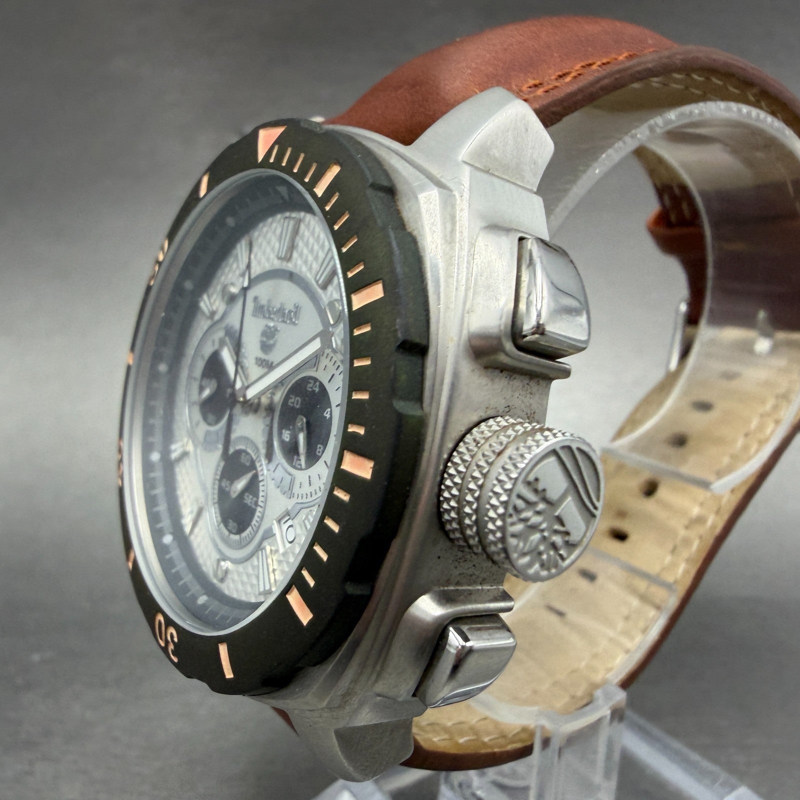 Timberland Chronograph Watch Men 45mm Silver Dial Silver Tone Date  PARTS3
