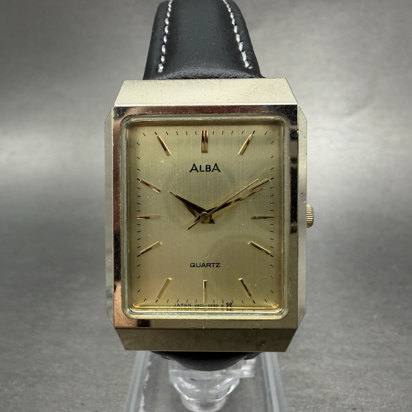 Seiko Alba Tank Watch Unisex 25mm Champagne Dial Gold Tone V801-5100 NewBattery0