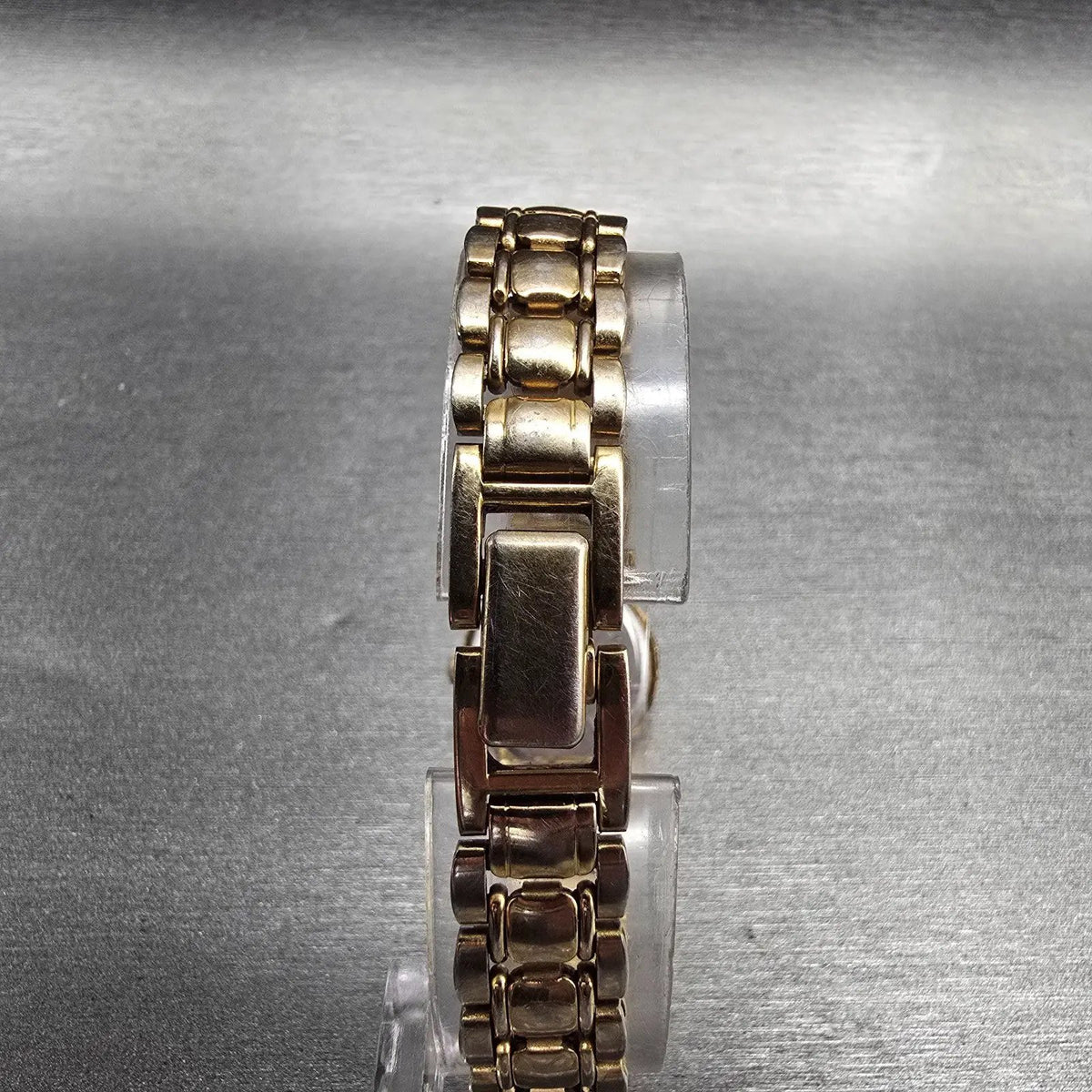 Seiko Watch Women 19mm Black Dial Gold Tone Round V401-0289 New Battery Vintage7