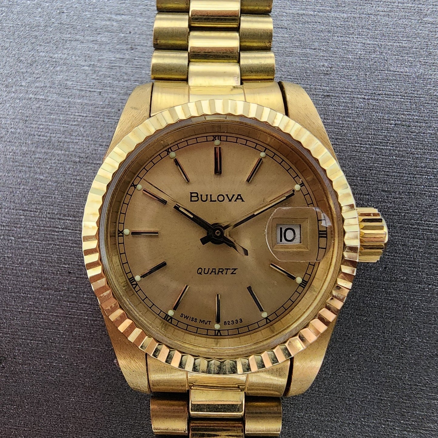 Bulova Watch Women 26mm Gold Dial Gold Tone Date Round BROKEN BAND New Battery1