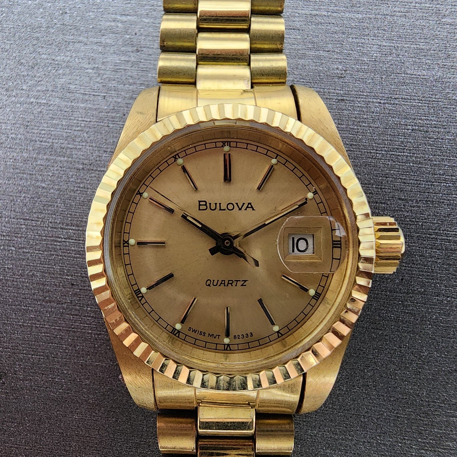 Bulova Watch Women 26mm Gold Dial Gold Tone Date Round BROKEN BAND New Battery1