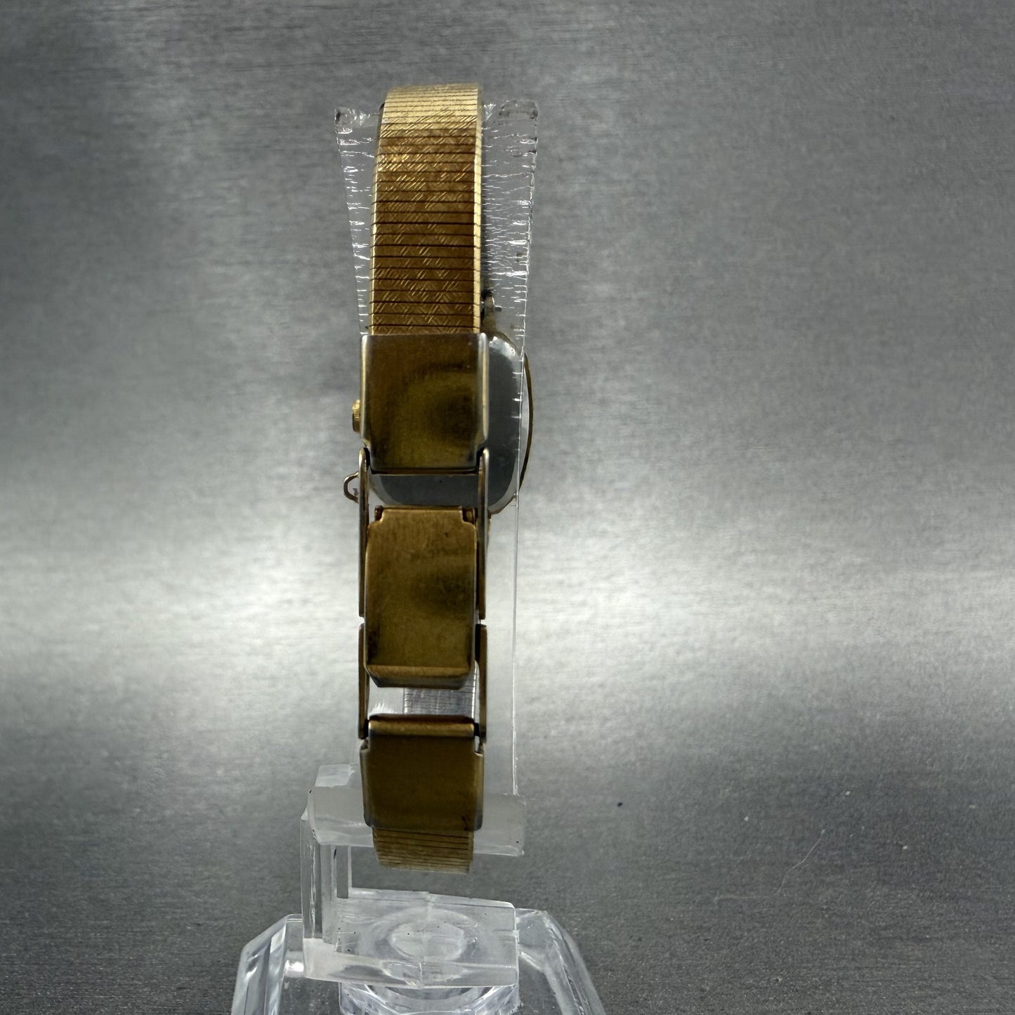 Citizen Seven Watch Women 17mm Champagne Dial Gold Tone Rectangle New Battery BD7