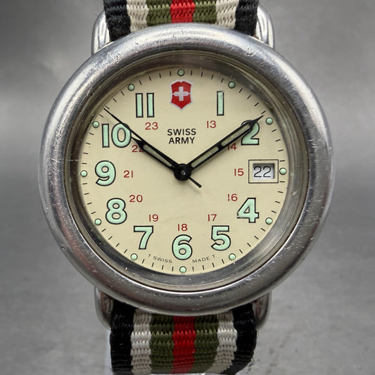 Victorinox Swiss Army Calvary Watch Men 37mm Cream Dial Silver Tone Date PARTSTS0