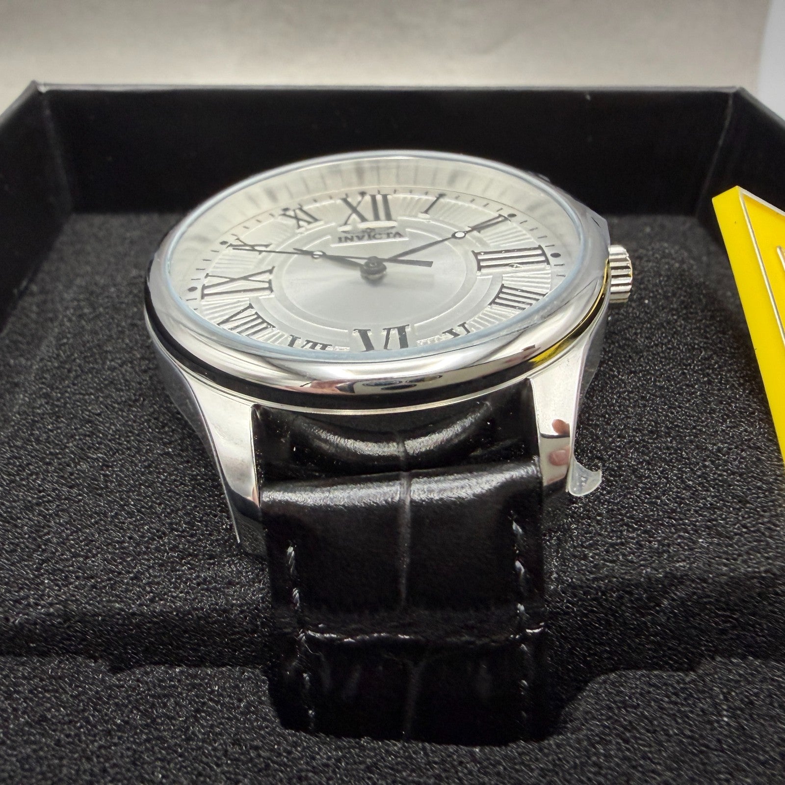 Invicta Vintage Watch Men 45mm Silver Dial Silver Round Leather Band 351382