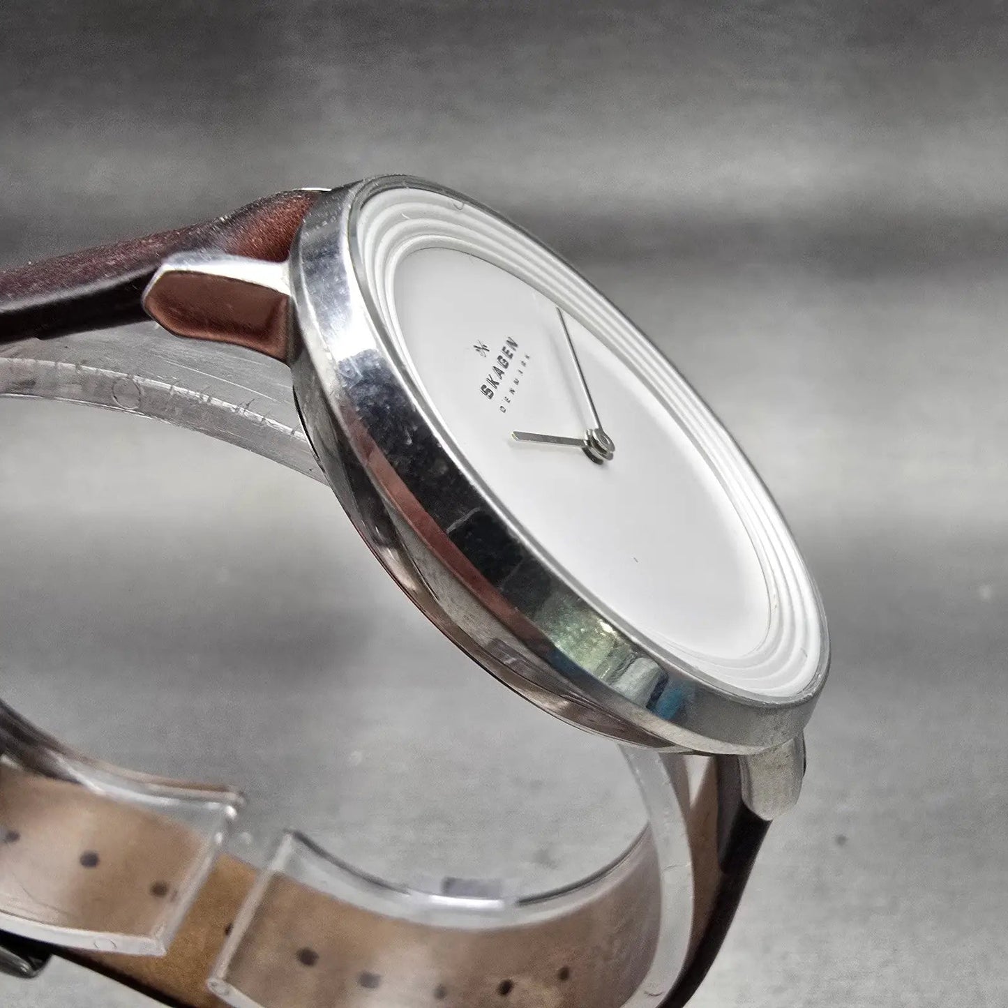 Skagen Ditte Watch Women 36mm White Dial Silver Tone Round SKW2214 New Battery3