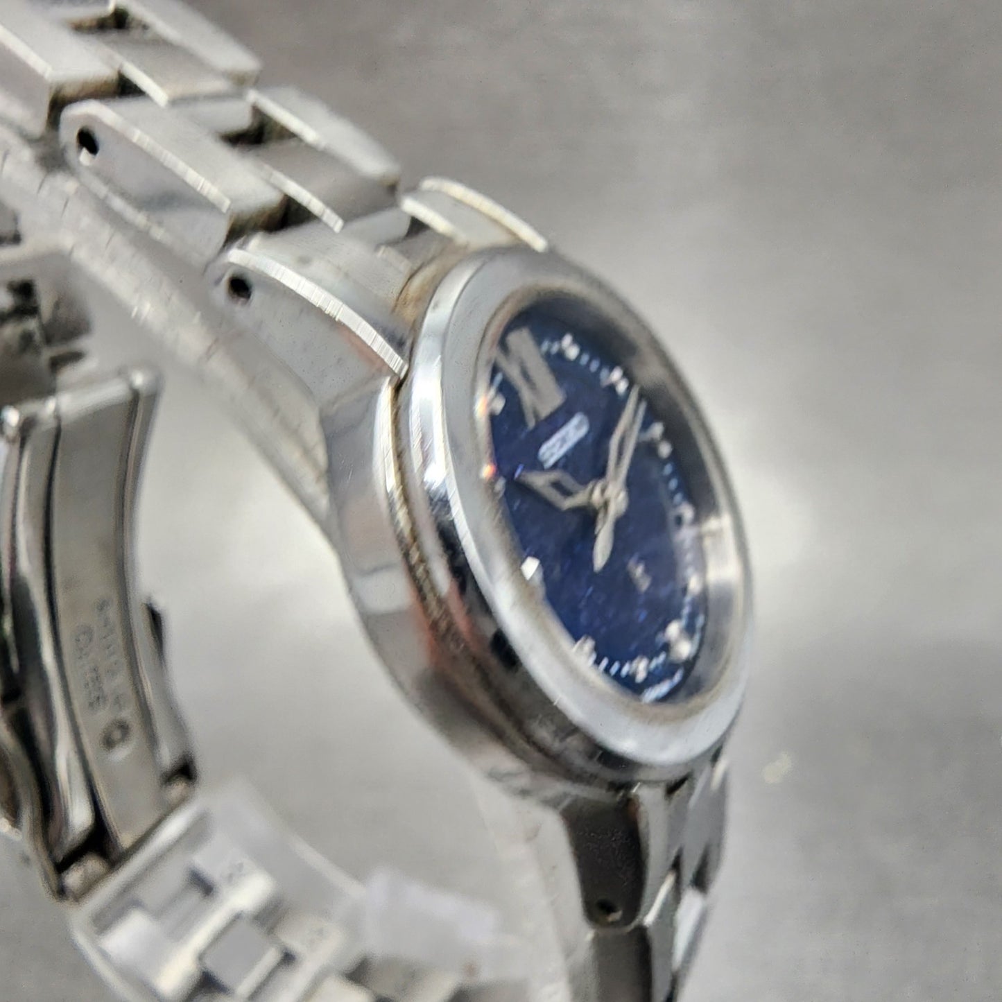 Seiko Solar Lukia Watch 22mm Women Blue Dial Steel Round V1170AK0 Runs3