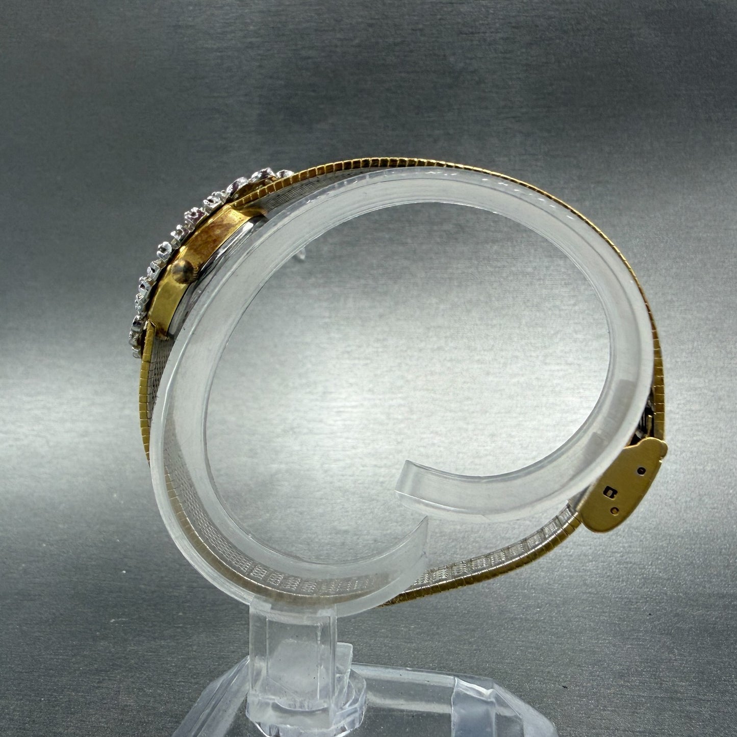 Waltham Watch Women 16mm White Dial Gold Tone Oval Diamond Bezel New Battery ABC6
