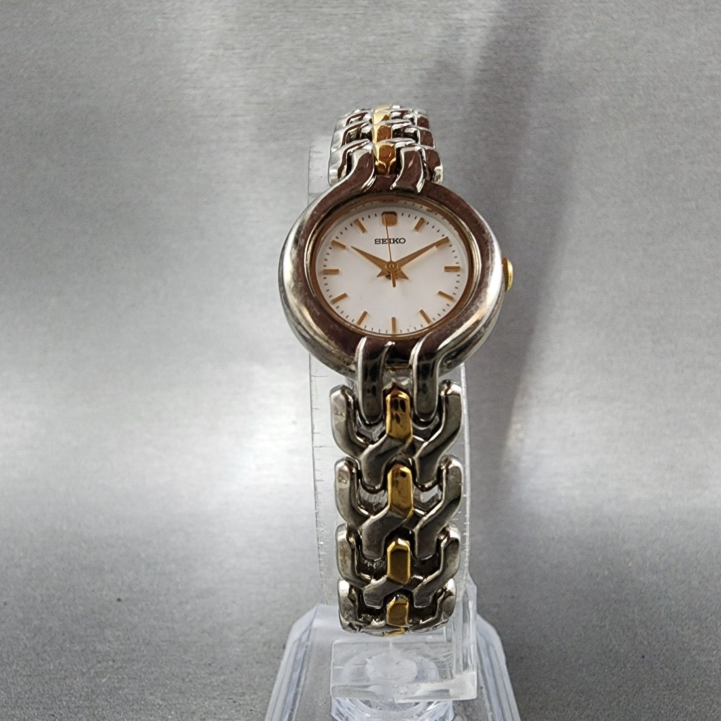 Seiko Watch Women 22mm White Dial Two Tone Round 1N010H39 New Battery5