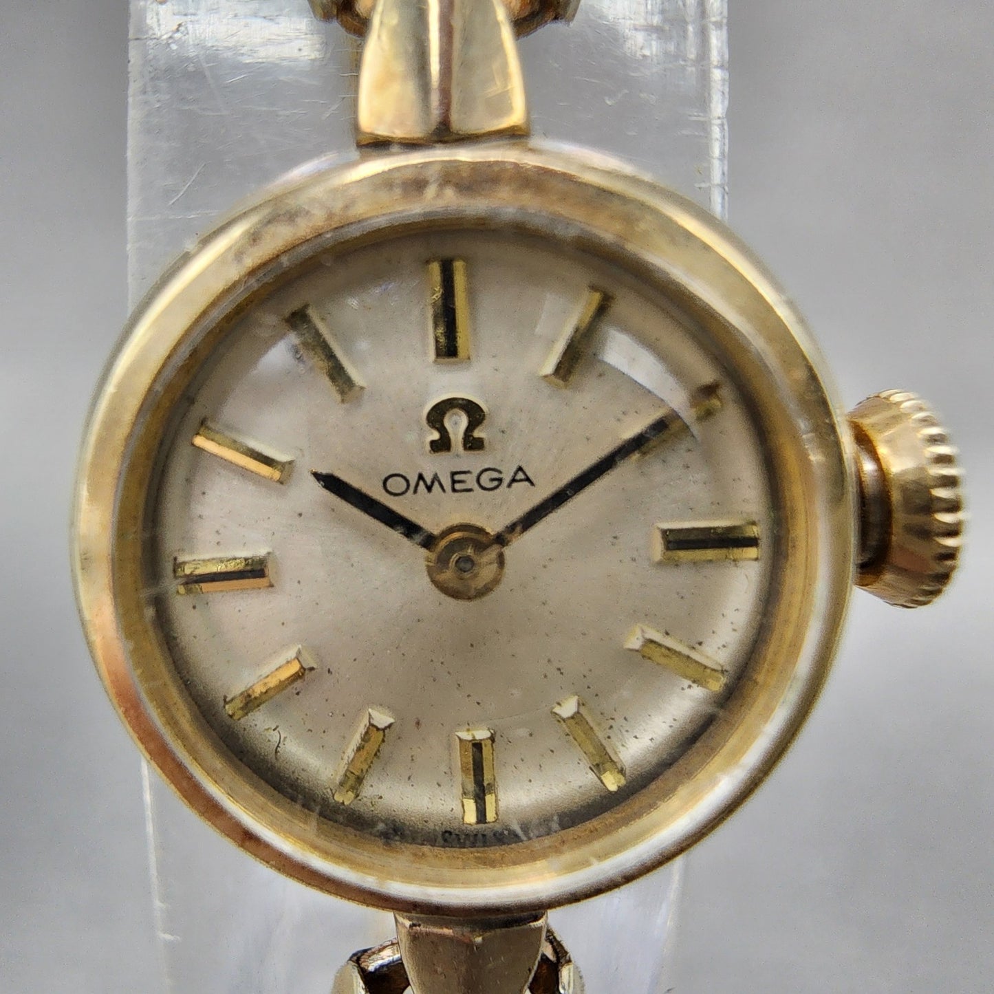 Omega Watch Women 17mm Silver Dial 14K Gold Filled Manual Wind Runs Caliber 4841