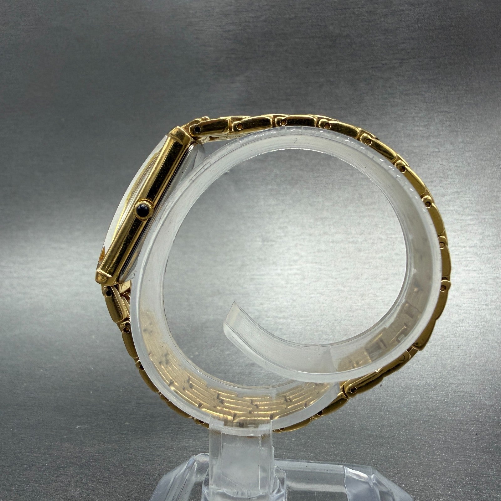 Seiko Tank Watch Women 14mm MOP Dial Gold Tone Rectangle 2e20-7609 New BatteryAB6