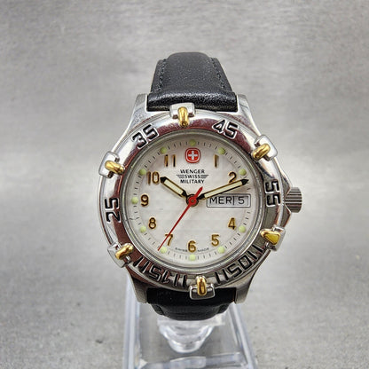 Wenger Swiss Military Watch Women 29mm White Dial Silver Tone Daydate New Batt0