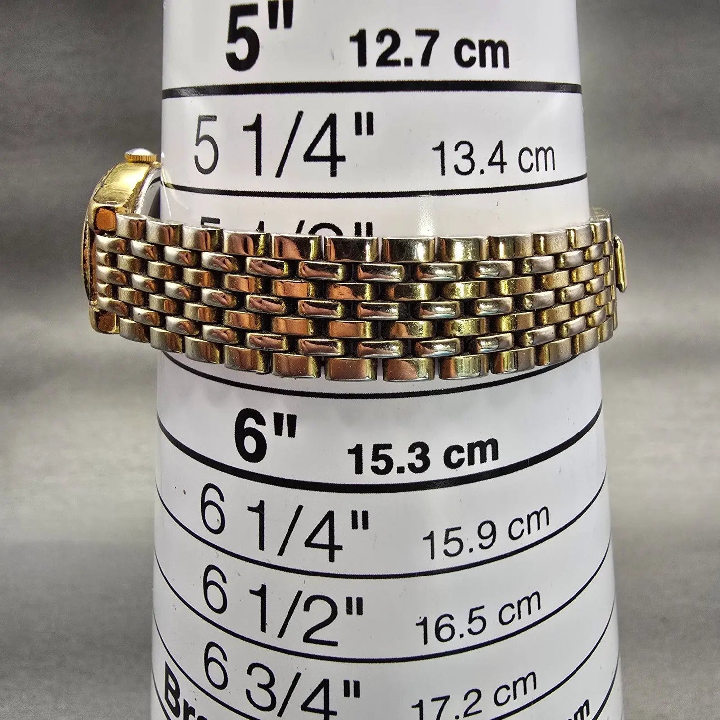 Seiko Watch Women 17mm Gold Dial Gold Tone Oval 1N01-5E60 New Battery Vintage9