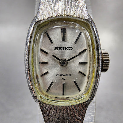 Seiko Watch Women 15mm Silver Dial Silver Tone Manual Round 113360 Runs1
