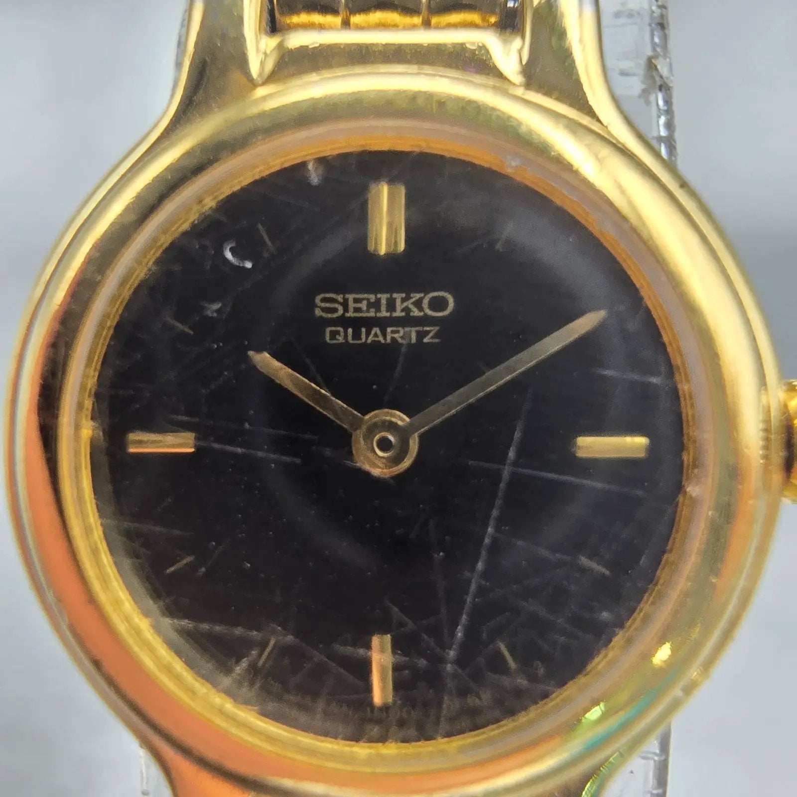 Seiko Watch Women 19mm Black Dial Gold Tone Round 1N00-0C49 New Battery VTG L1