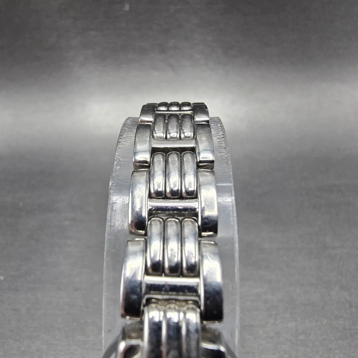 Citizen Eco-Drive Watch Women 18mm Black Dial Silver Tone Oval B023-S019117 Runs4