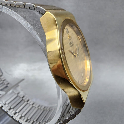 Seiko Watch Women 28mm Champagne Dial Gold Tone Round 5y916010 New Battery3