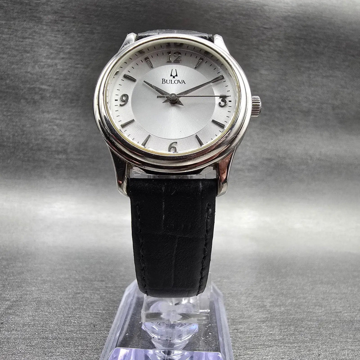 Bulova Watch Women 30mm Silver Dial Silver Tone Round 96T58 New Battery 89455