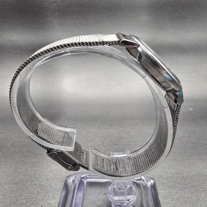 Skagen Denmark Watch Women 28mm Silver Dial Silver Tone Date 16SSS New Battery8
