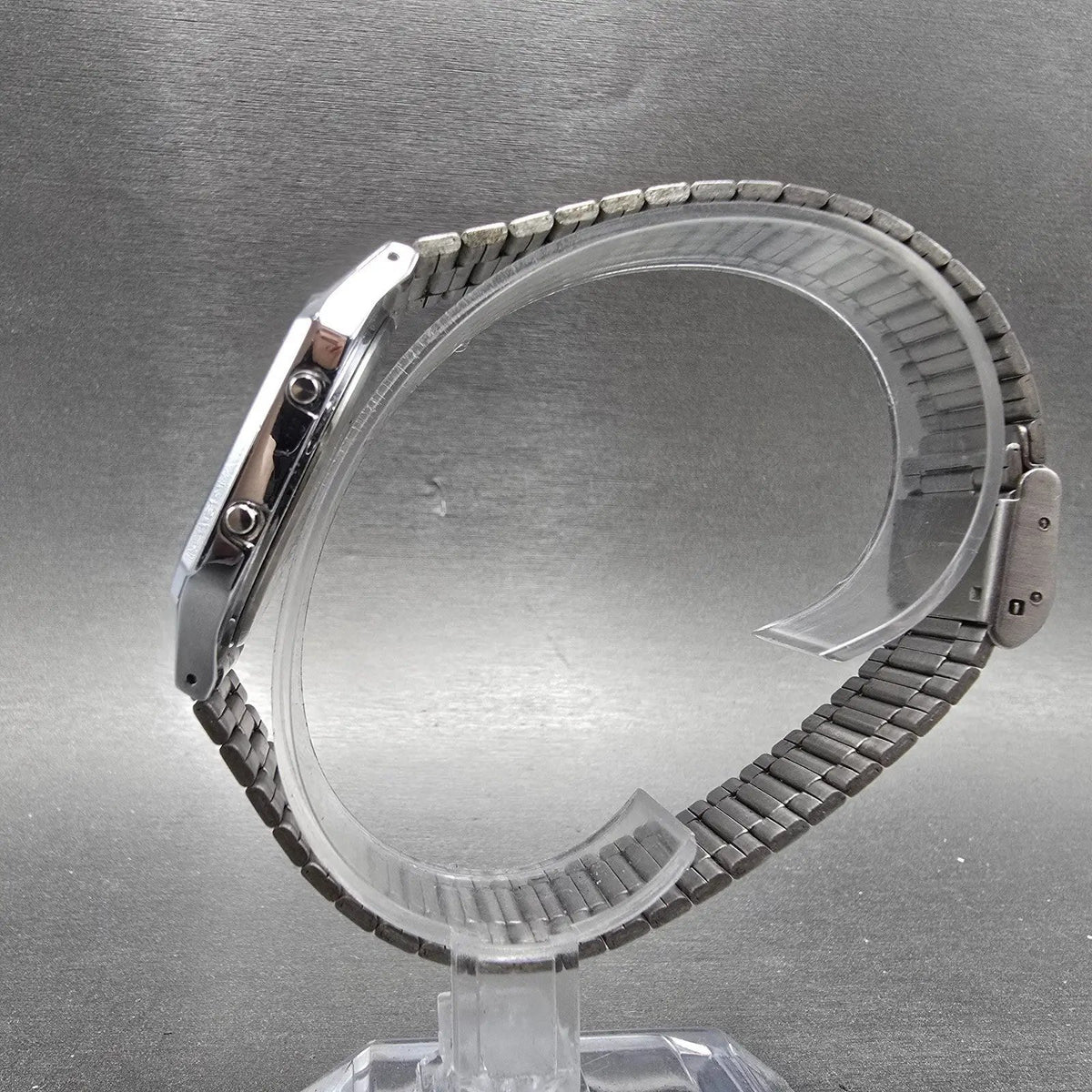 Seiko Alba Digital Watch Men 33mm LCD Silver Daydate Year Octagon W401-5050 PART7