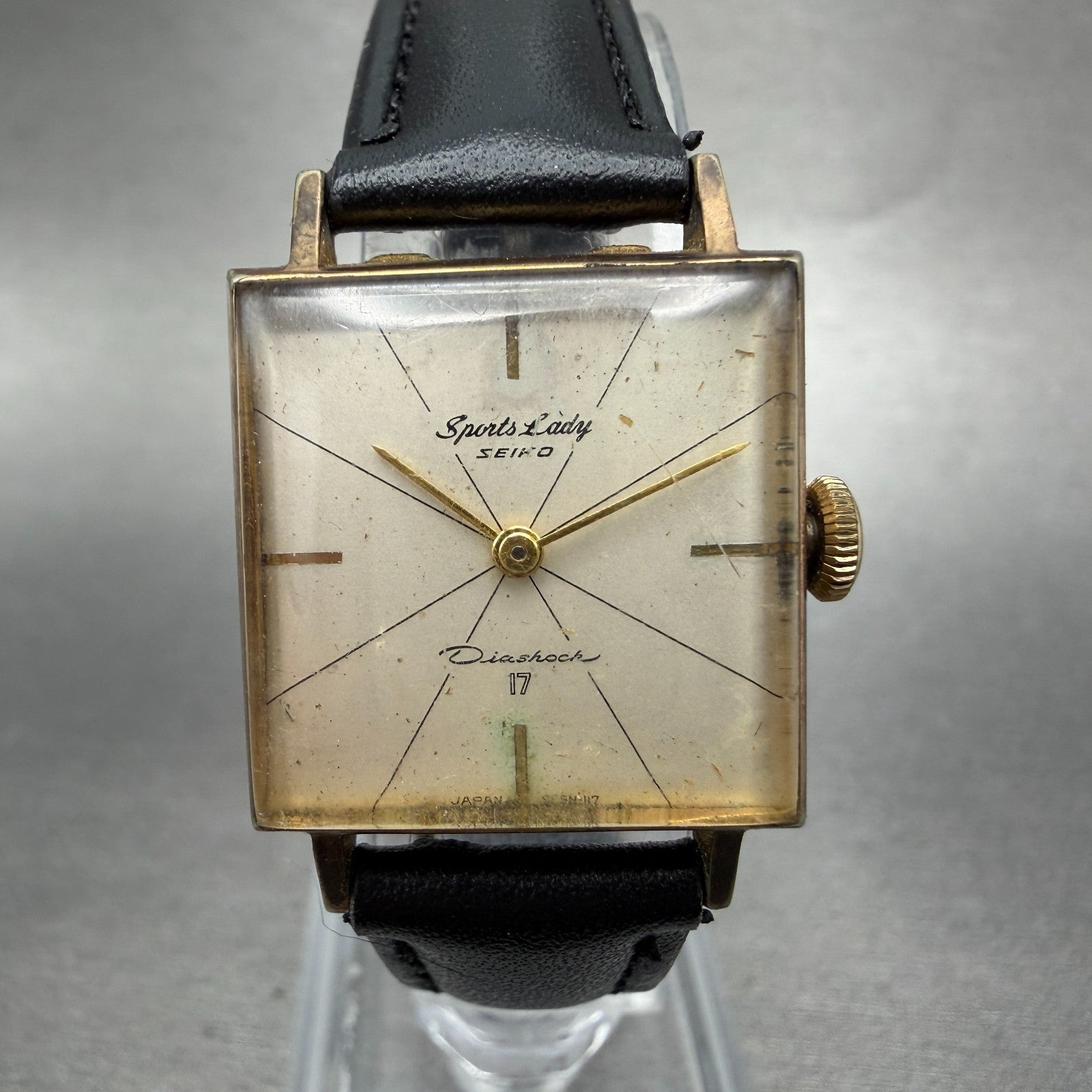Seiko Sports Lady Watch Women 22mm White Dial Gold Tone Manual 6510 Runs Vintage0