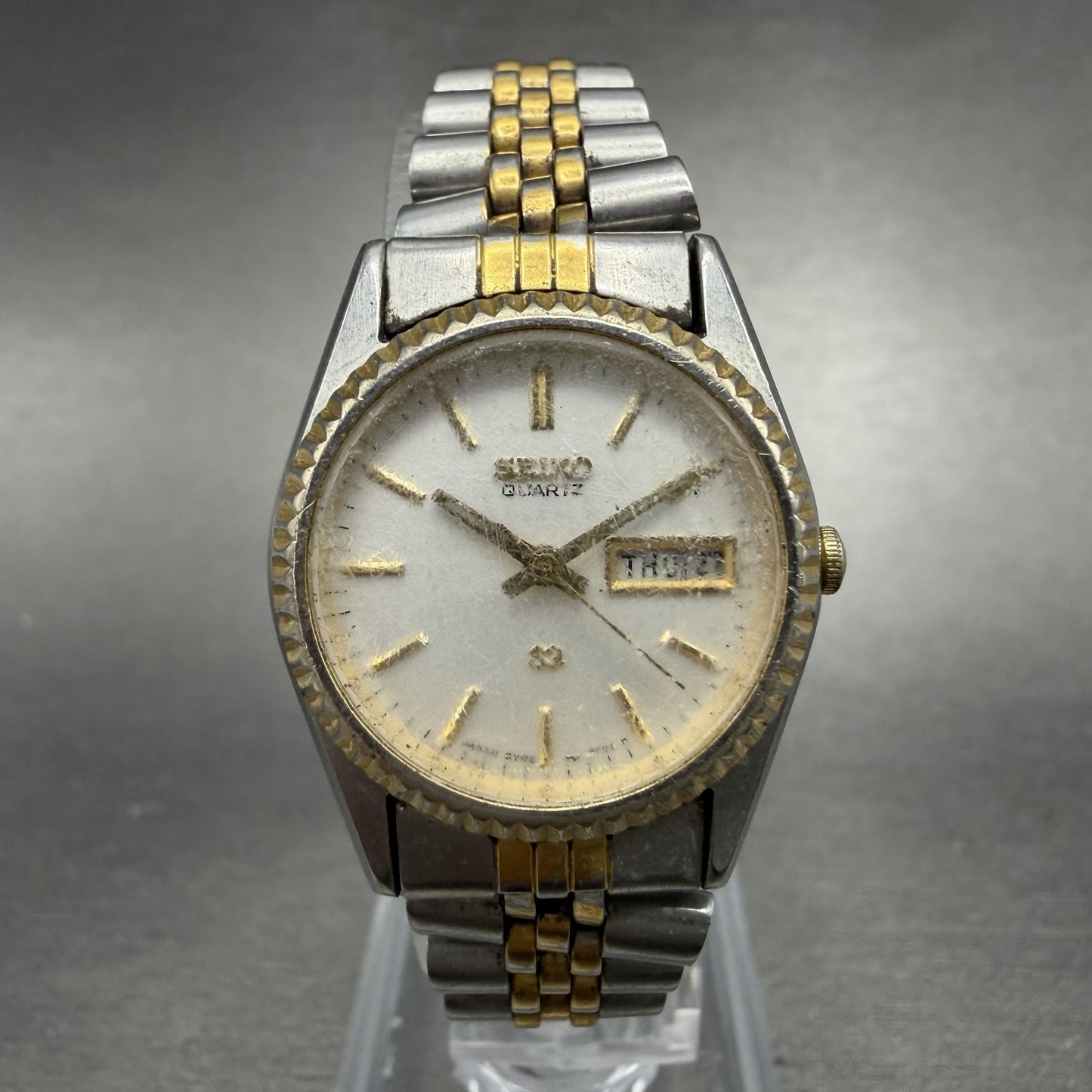 Seiko SQ Watch Women 24mm White Dial Two Tone Daydate 3y03-0169 New Battery KI40