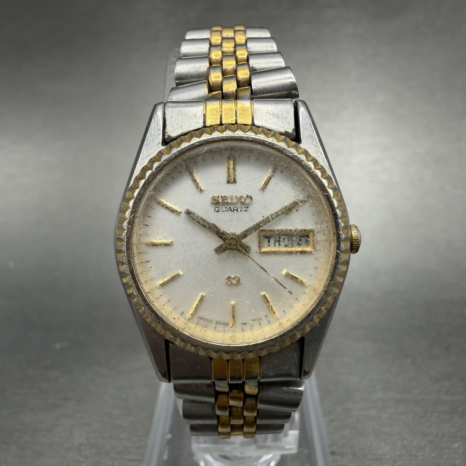 Seiko SQ Watch Women 24mm White Dial Two Tone Daydate 3y03-0169 New Battery KI40
