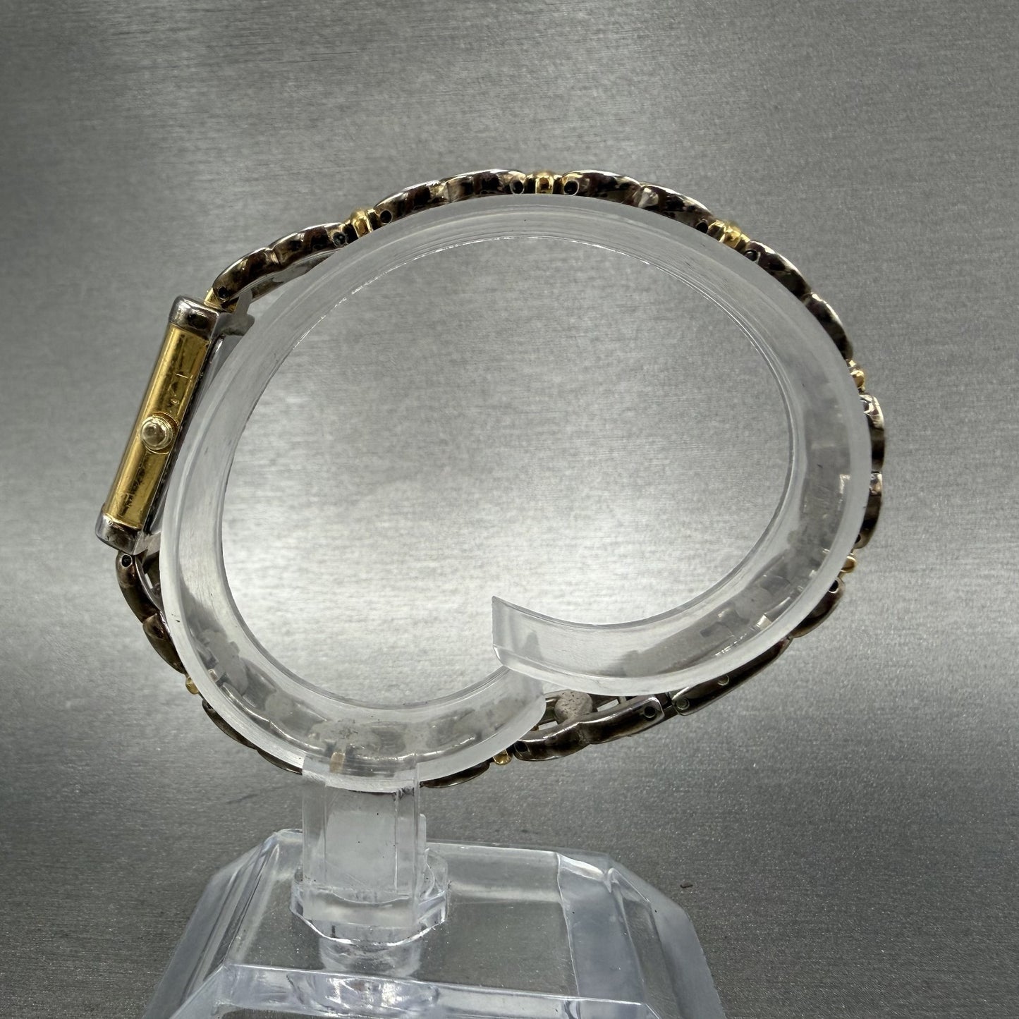 Bulova Tank Watch Women 15mm White Dial Two Tone Rectangle 98t10 New Battery6