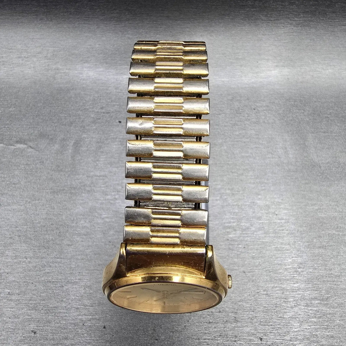 Seiko Pulsar Watch Men 34mm Champagne Dial Gold Tone Daydate V533-7A30 New BattC4