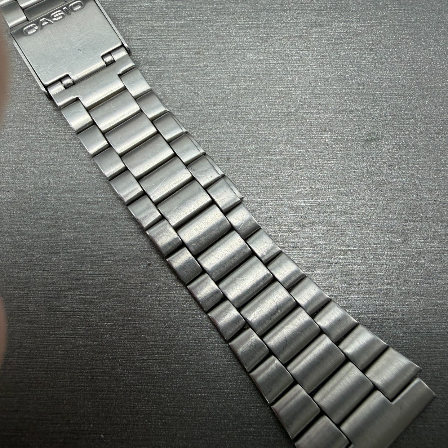 Casio AQ-230 Watch Men 30mm White Dial Silver Tone Alarm Chrono READ!!!!!!!!!!!!10