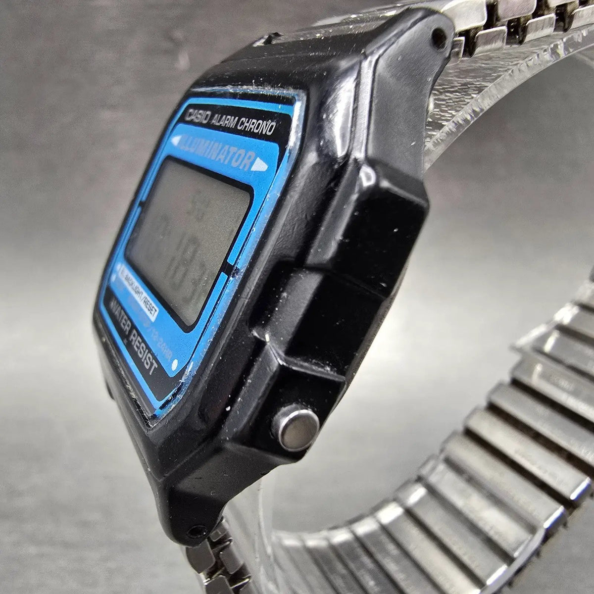 Casio F-105 Watch Men 36mm Blue Black Alarm Chronograph Octagon New Battery2