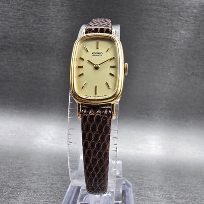 Seiko Watch Women 15mm Champagne Dial Gold Tone Rectangle 1320-5539 New Battery5