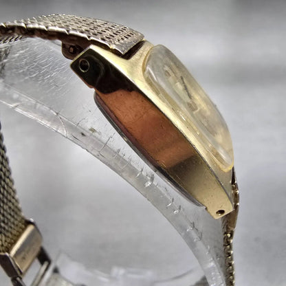 Seiko Watch Women 15mm Gold Dial Gold Tone Oval 11-3089 VTG Mechanical Works3
