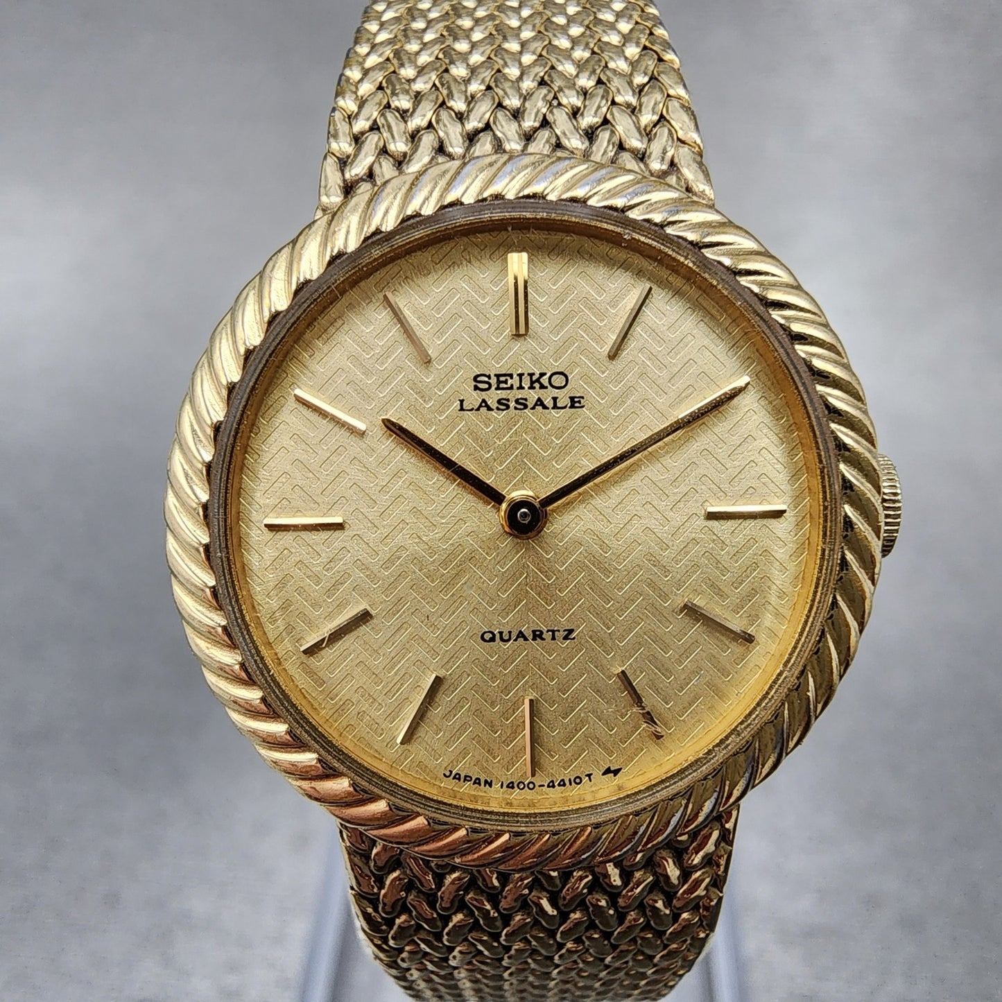 Seiko Lassale Watch Women 22mm Champagne Dial Gold Tone 14000479 New Battery1